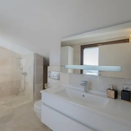 Rigel Villa *